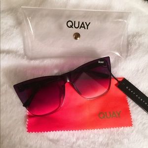 QUAY x Lizzo Come Thru Sunglasses NWT🕶